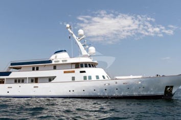 Paloma Superyacht Charter