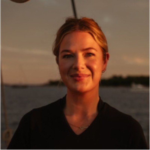 Stewardess: Libby Rackham Stewardess: Libby Rackham