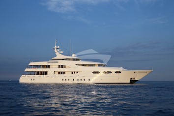 Capri I Superyacht Charter
