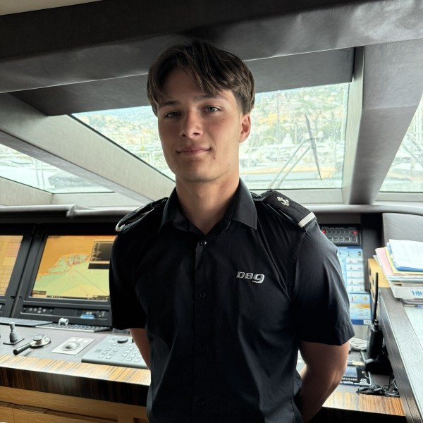 Deckhand: Leo Leuzinger-Gousseff Deckhand: Leo Leuzinger-Gousseff