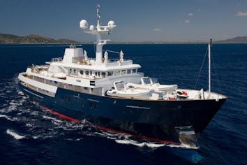 Aqua Blu Superyacht Charter