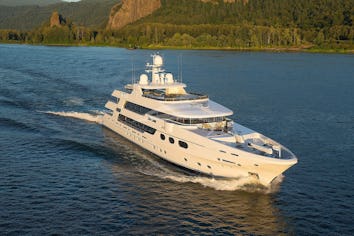 Silver Lining Superyacht Charter