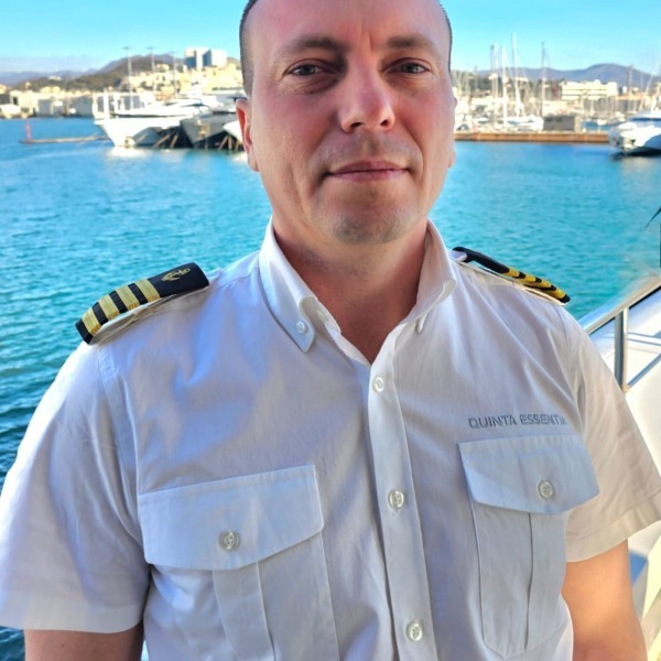 Chief Officer: Vitalii Kolosovskyi Chief Officer: Vitalii Kolosovskyi