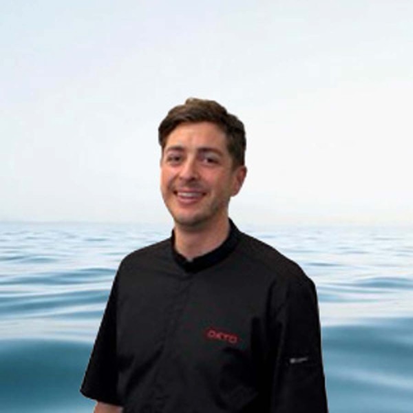 Head Chef: William Pitt-Brooke Head Chef: William Pitt-Brooke