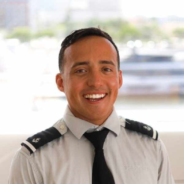 Deckhand: John Satri Deckhand: John Satri