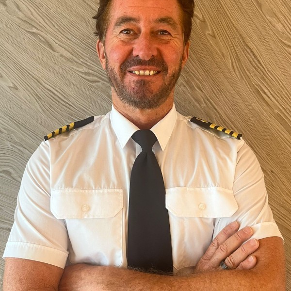 Captain: David Davidson Captain: David Davidson