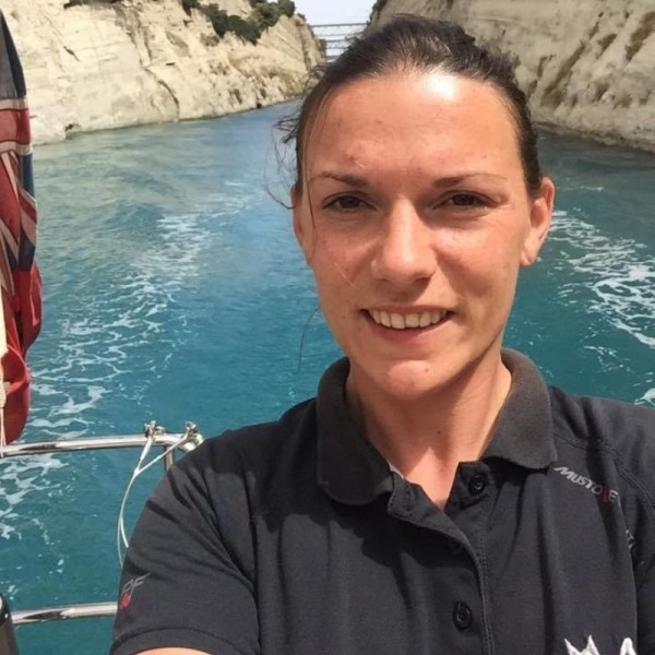 Stewardess-Chef: Helene MARIE