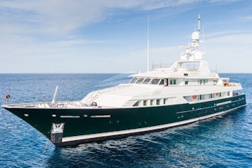 Emerald Superyacht Charter