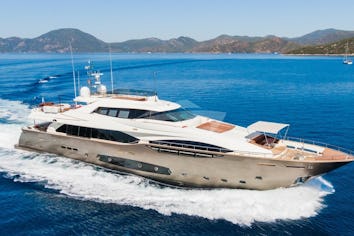 Thalyssa Superyacht Charter