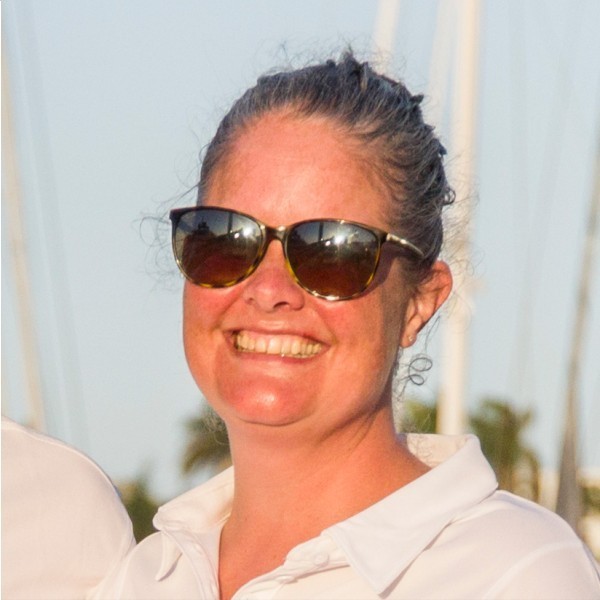 CHEF: Elizabeth Deringer