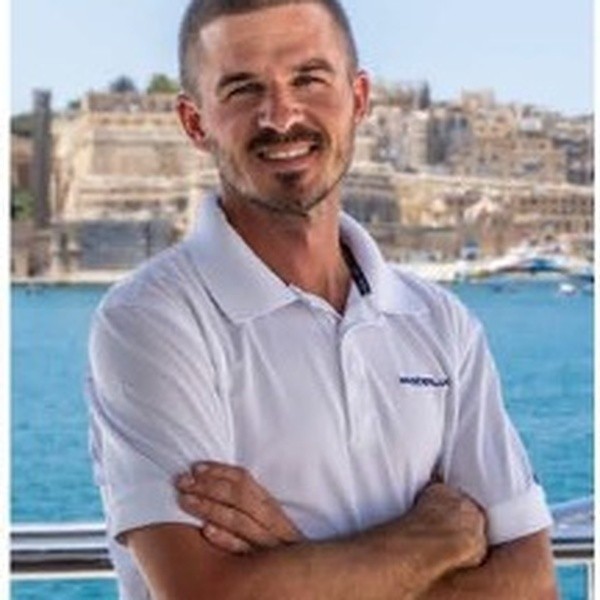 BOSUN / CHASE BOAT CAPTAIN: DYLAN RIVIERE