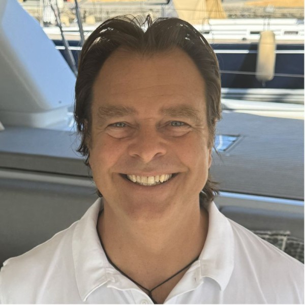 Captain: Benoît (Ben) Pichette