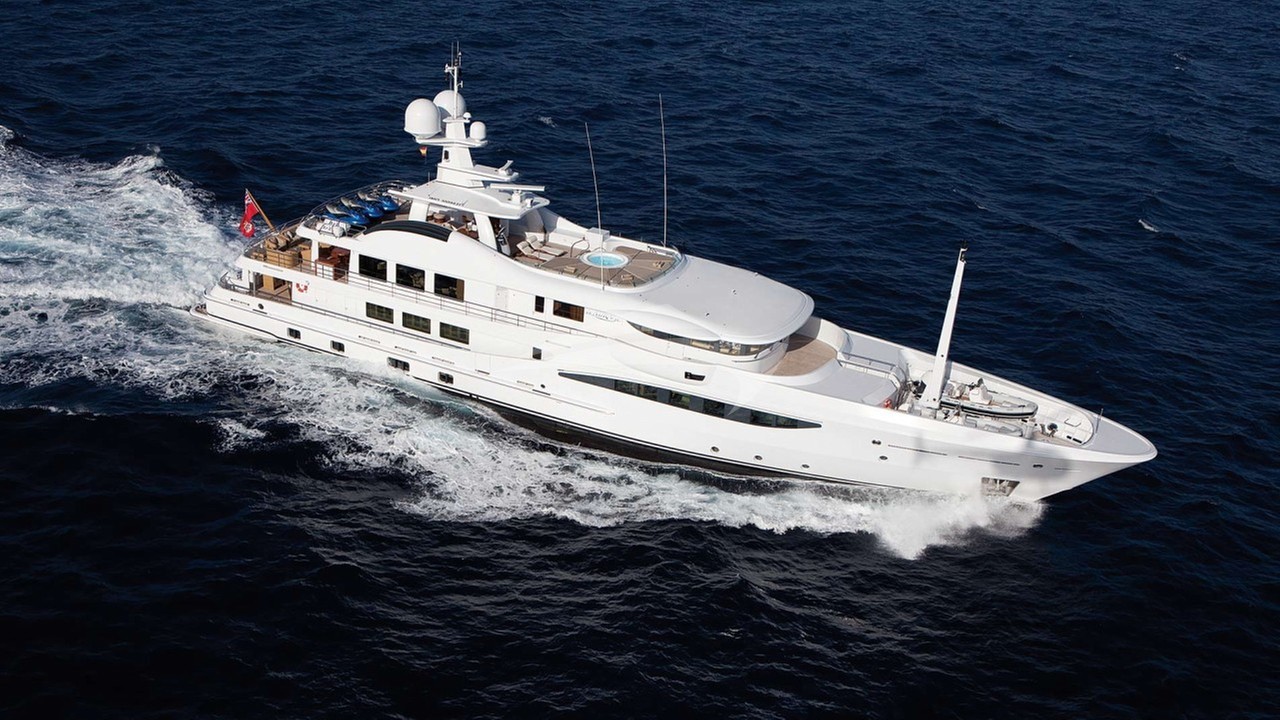 main image of LA MIRAGE