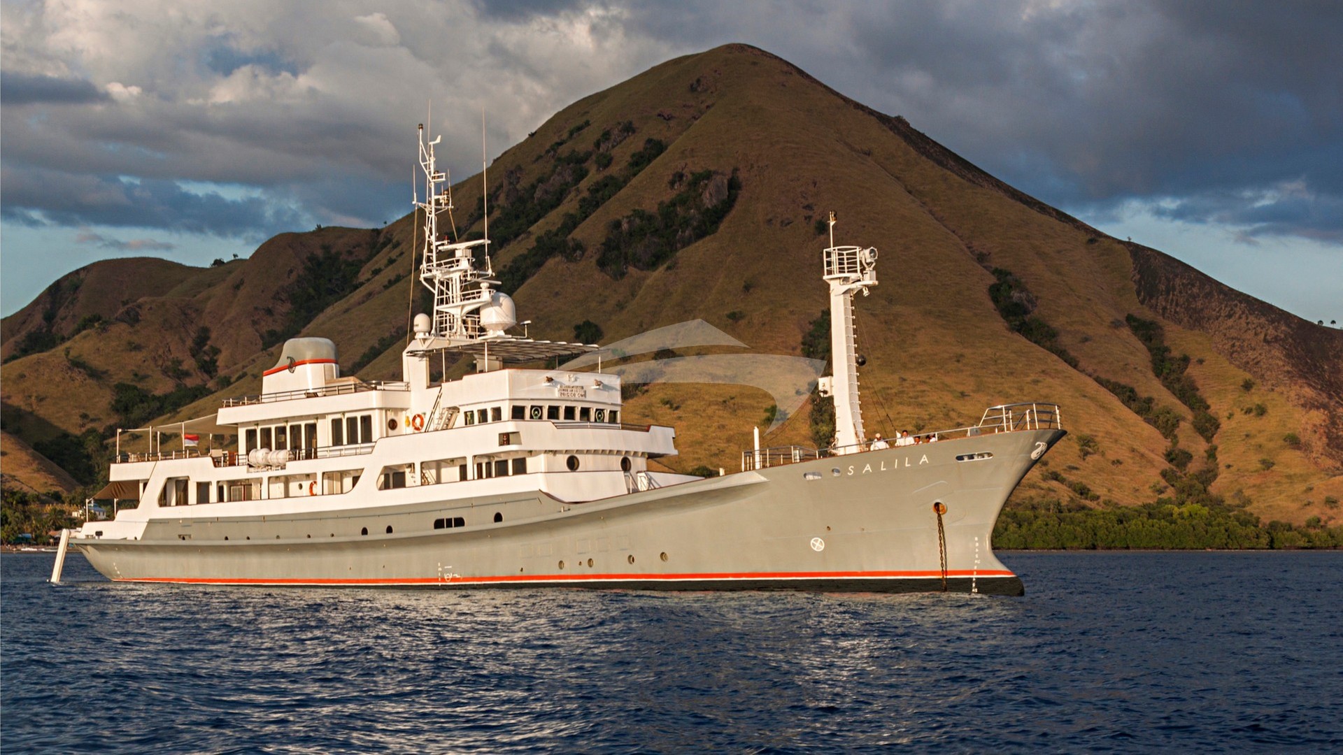 main image of SALILA