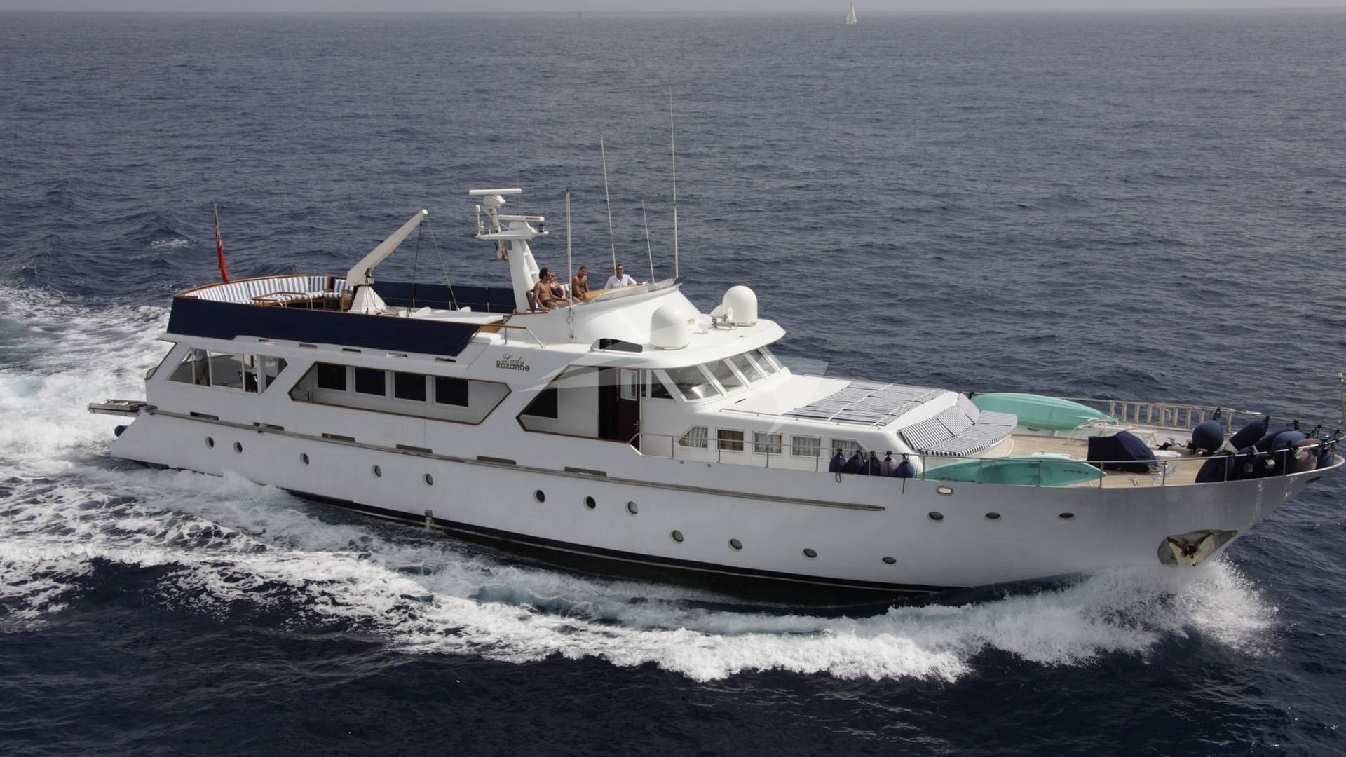 main image of LADY ROXANNE