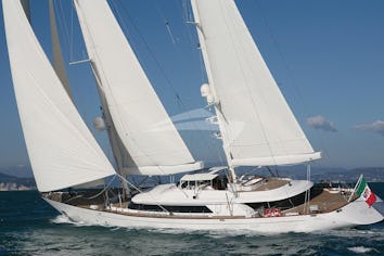 Rosehearty Superyacht Charter
