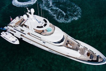 Pipe Dream Superyacht Charter