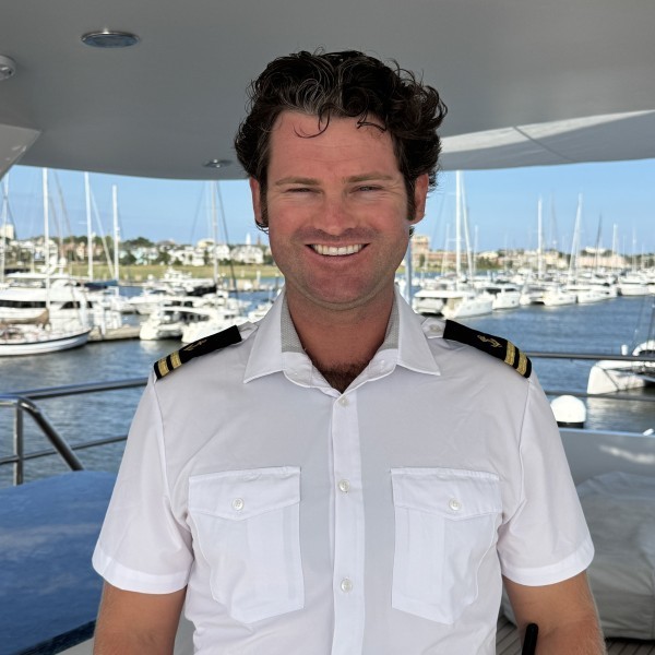 Deckhand: Elvis Rhys