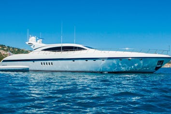 Total Superyacht Charter