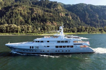 Chasseur Superyacht Charter