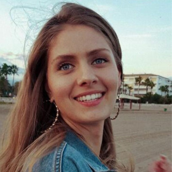 Stewardess: Lise Martin-Wagner