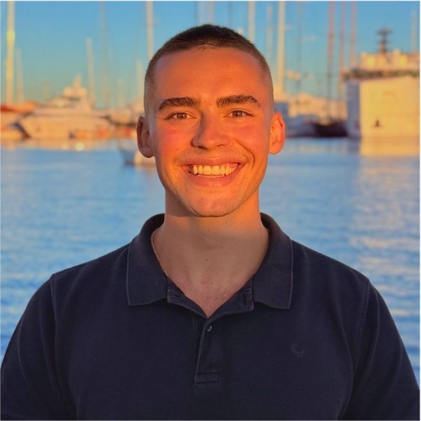 Deckhand: Hanu Greyling