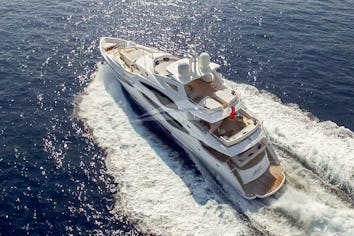 No.9 Superyacht Charter