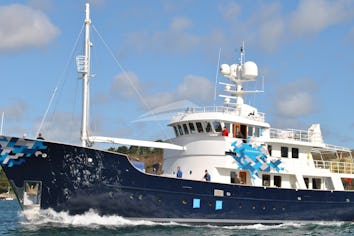 Dardanella Superyacht Charter