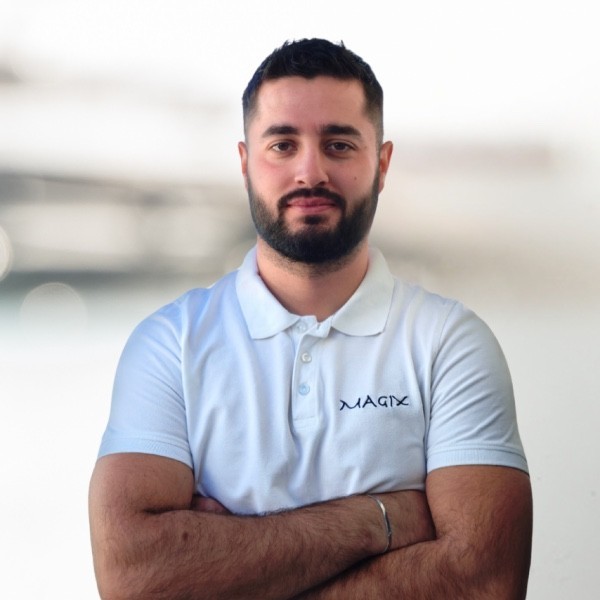 Deckhand: Aris Vrachalis