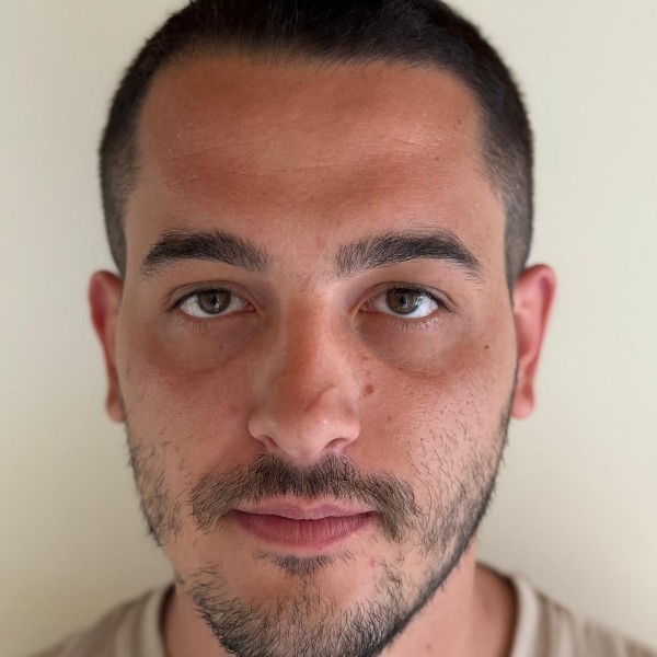 Deckhand: NIKOLA LISICHKOV