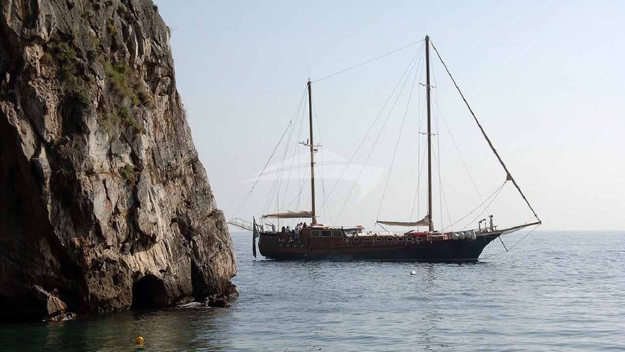 main image of MARIA GIOVANNA