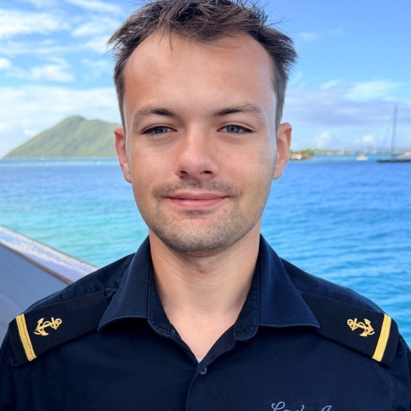 Deckhand: Damian Zielinski